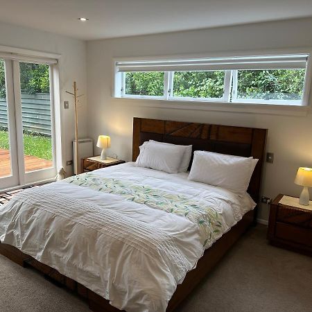 The Perfect Getaway For Two In A Large Suite Whanganui Eksteriør bilde
