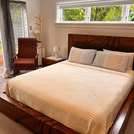 The Perfect Getaway For Two In A Large Suite Whanganui Eksteriør bilde