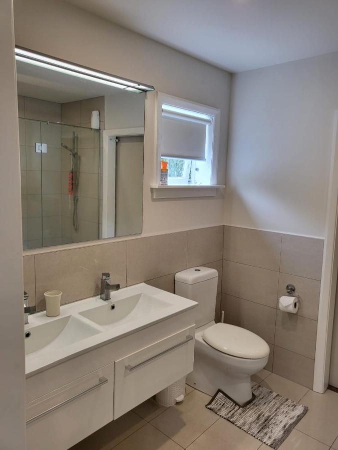 The Perfect Getaway For Two In A Large Suite Whanganui Eksteriør bilde