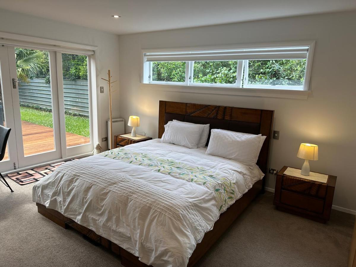 The Perfect Getaway For Two In A Large Suite Whanganui Eksteriør bilde